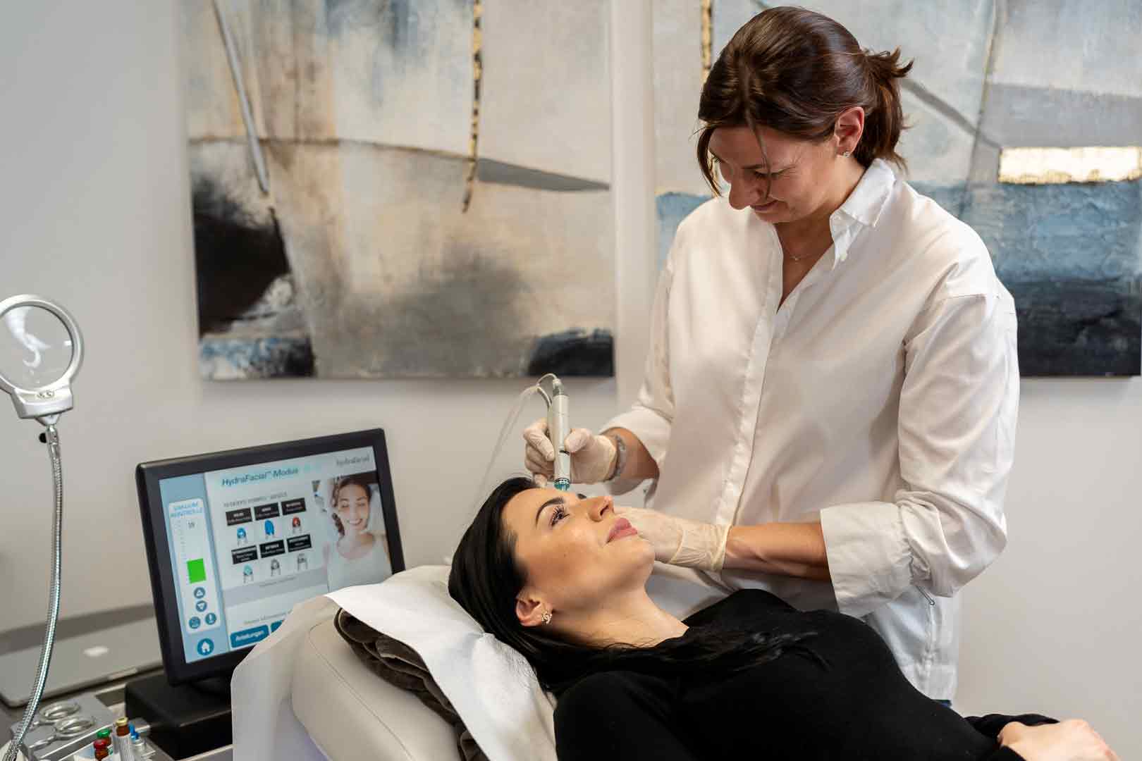Hydrafacial-Behandlung bei Medaesthetics